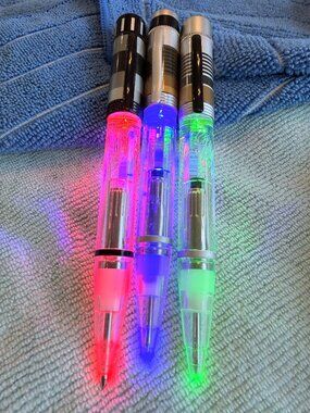 Star Wars Light Saber Pens SET OF 3. Pens LIGHT UP. Vader, Skywalker & OBI-1